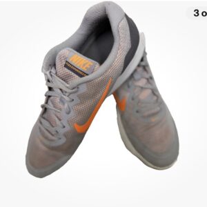 nike men's flex experience rn 4 running shoes in the grey, orange size 12