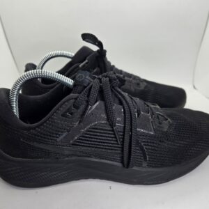 nike air zoom pegasus 40 shoes men's 8 triple black running athletic sneakers