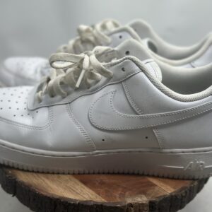 nike air force 1 '07 low men's shoes size 11.5 triple white cw2288 111