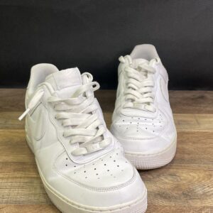 nike air force 1 '07 low triple white men's sneakers size 11