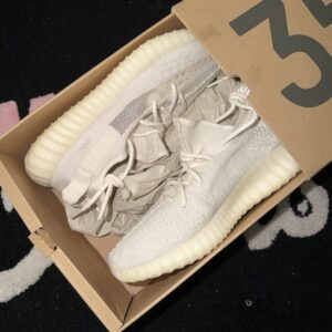 adidas yeezy boost 350 v2 bone white, size 12m