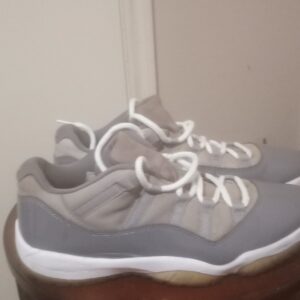 2018 nike air jordan 11 retro low cool grey sneakers 528895 003 mens size 10.5