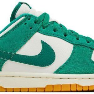size 12 nike dunk se low malachite gum