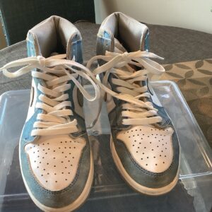 air jordan size 8.5 high top men blue suede and white sneakers