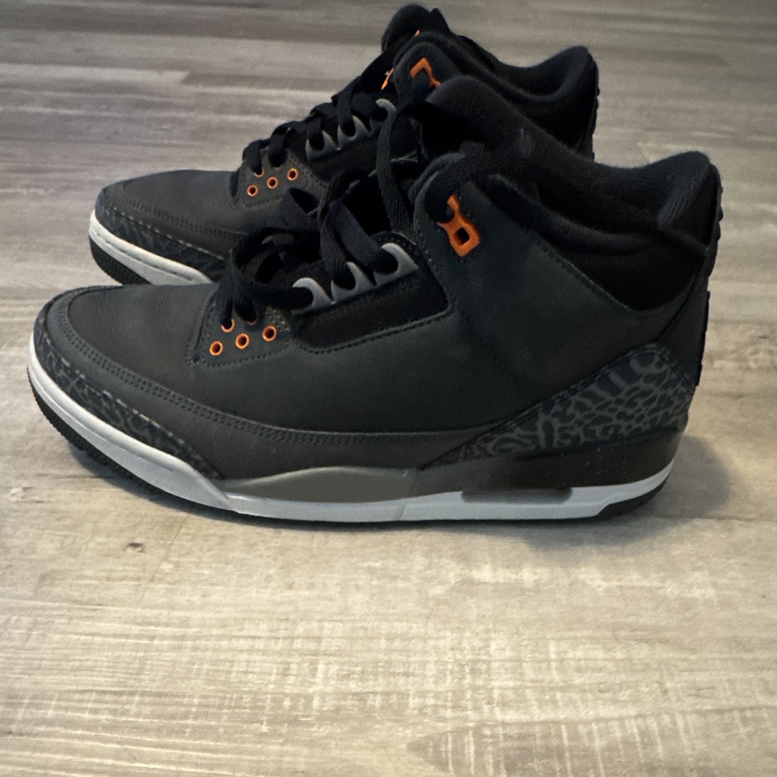 jordan air jordan 3 retro fear mid top black gray orange 2023 ct8532 080 jordan air jordan 3 retro fear mid top black gray orange 2023 ct8532 080