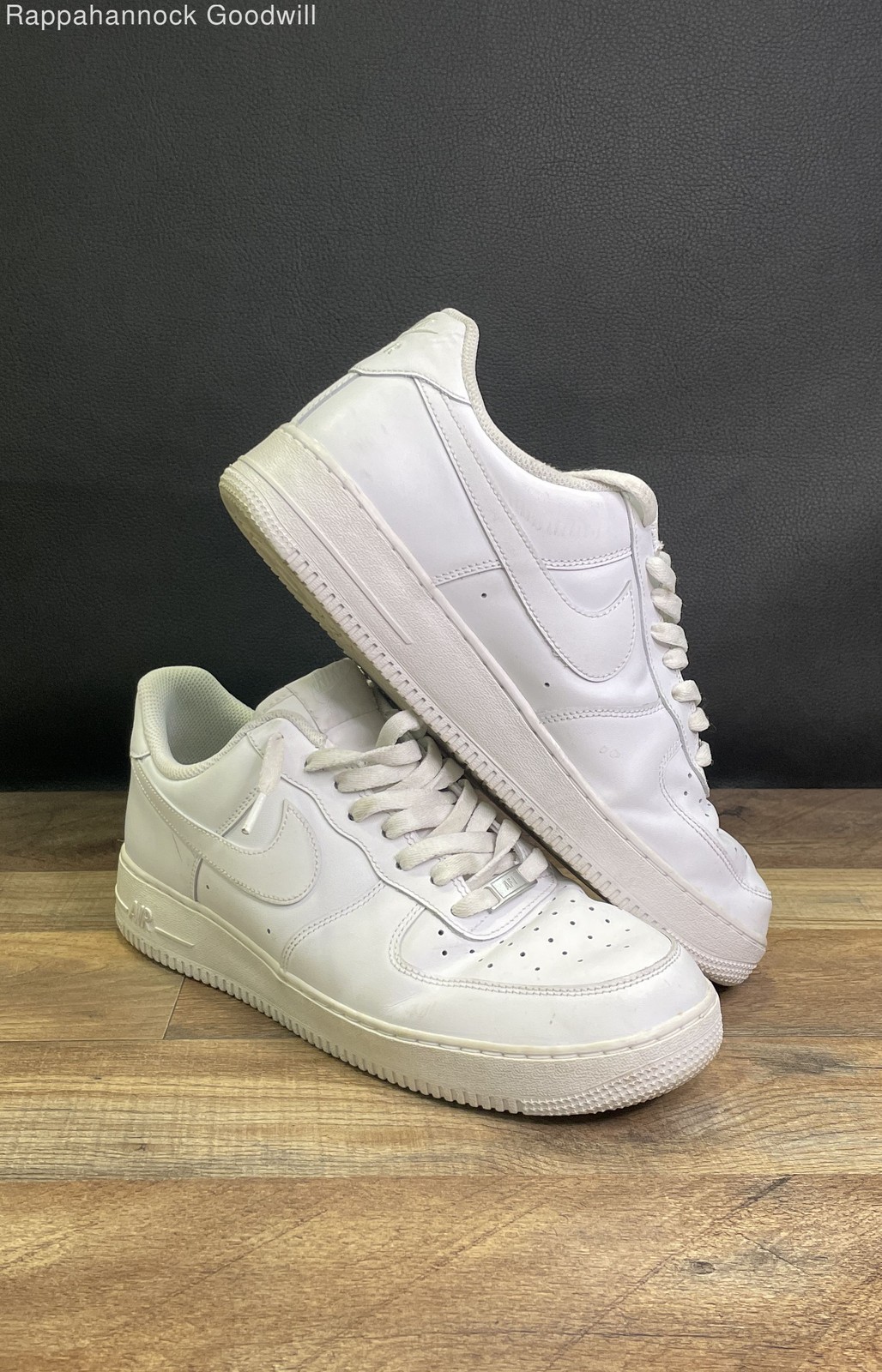nike air force 1 '07 low triple white men's sneakers size 11 nike air force 1 '07 low triple white men's sneakers size 11