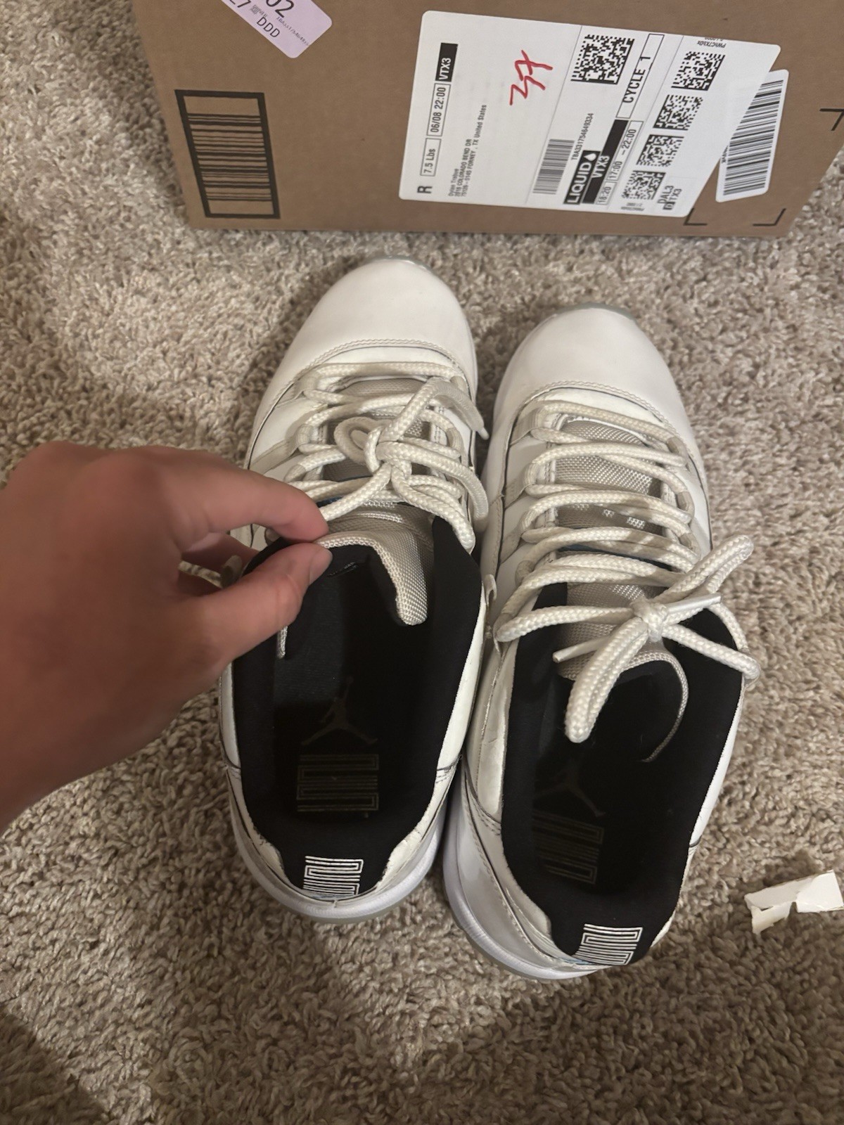 nike air jordan 11 retro low men's sneakers size 10.5 legend blue nike air jordan 11 retro low men's sneakers size 10.5 legend blue