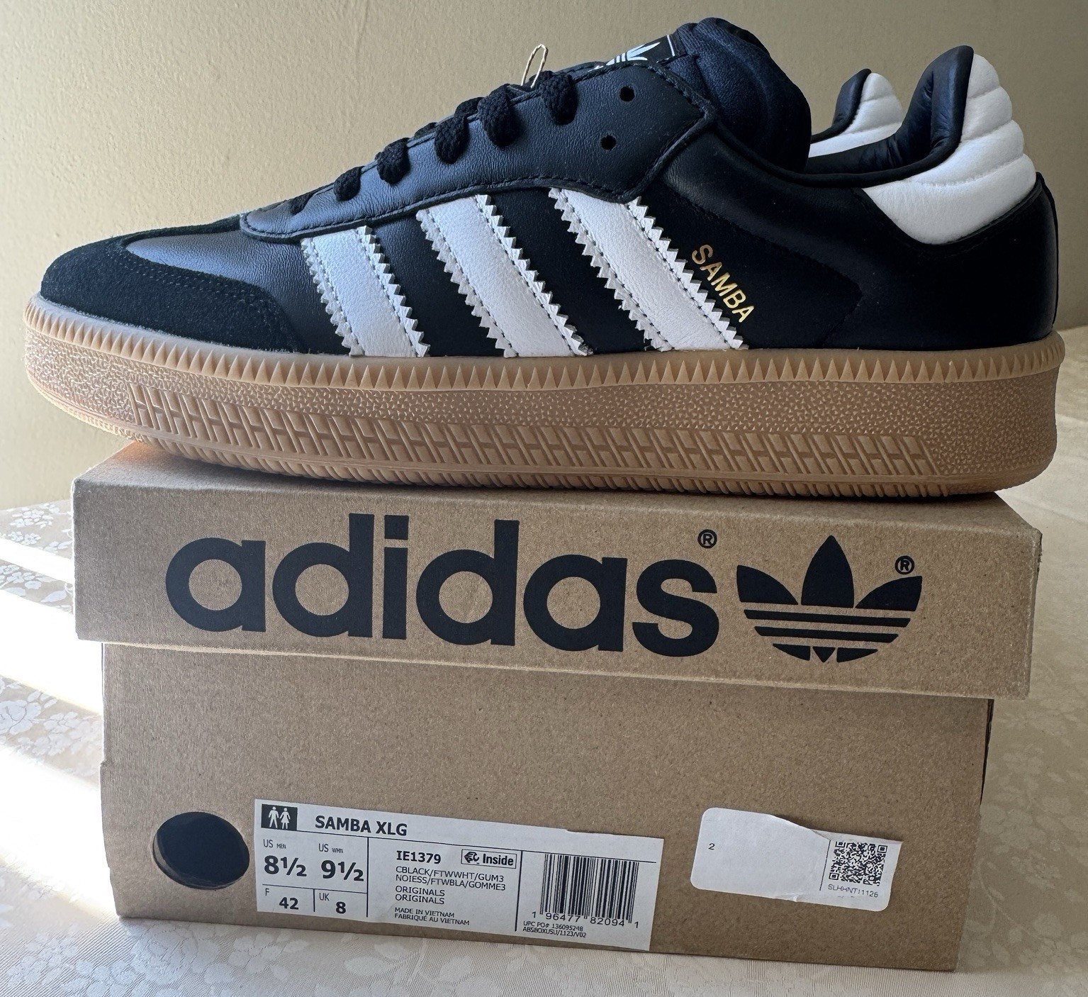adidas samba xlg core black/cloud white/gum leather low top sneakers ie1379 adidas samba xlg core black/cloud white/gum leather low top sneakers ie1379