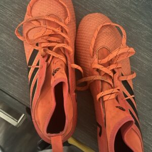 adidas men's low top lace up athletic sneakers orange/black style s77106