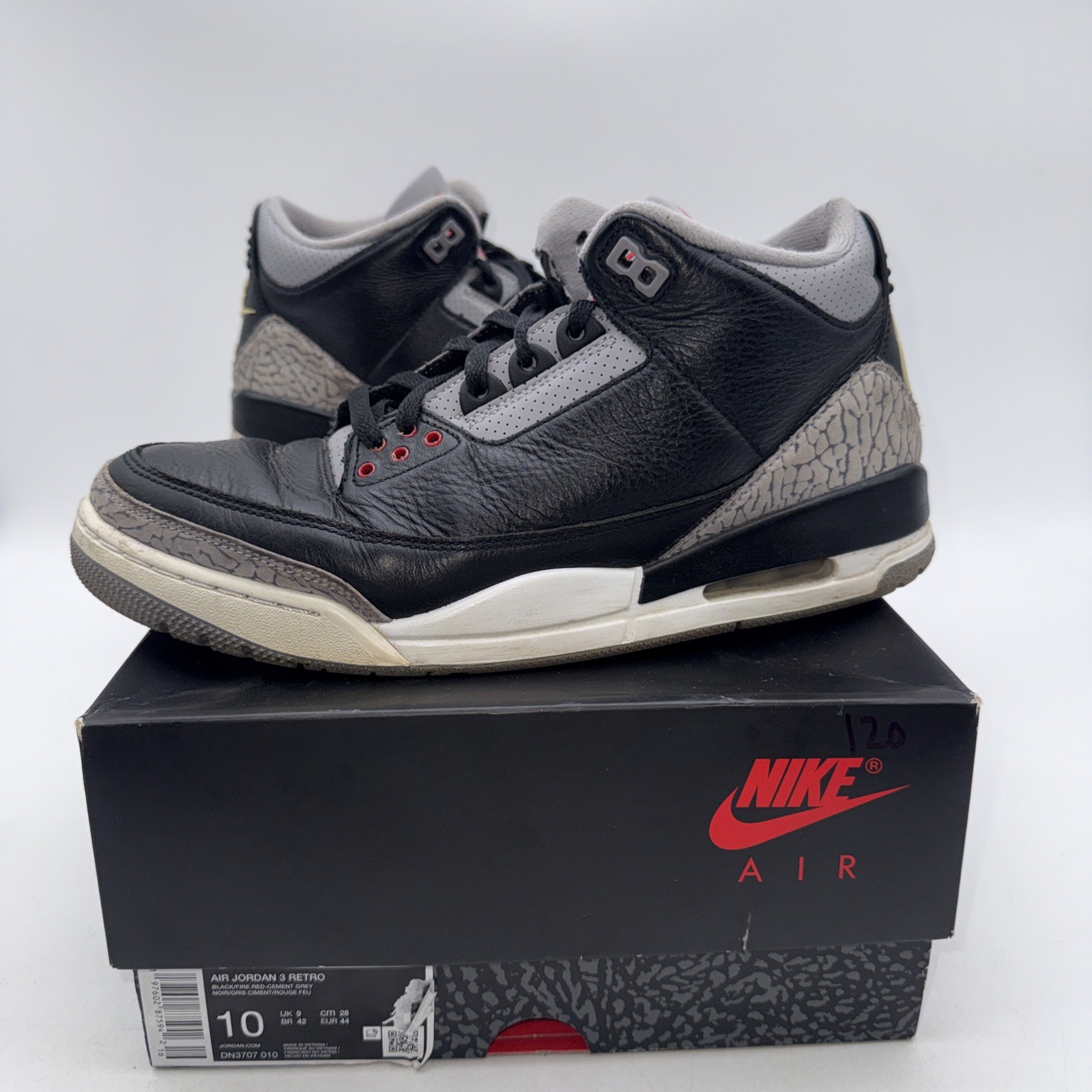 size 10 air jordan 3 retro og 2024 black cement size 10 air jordan 3 retro og 2024 black cement
