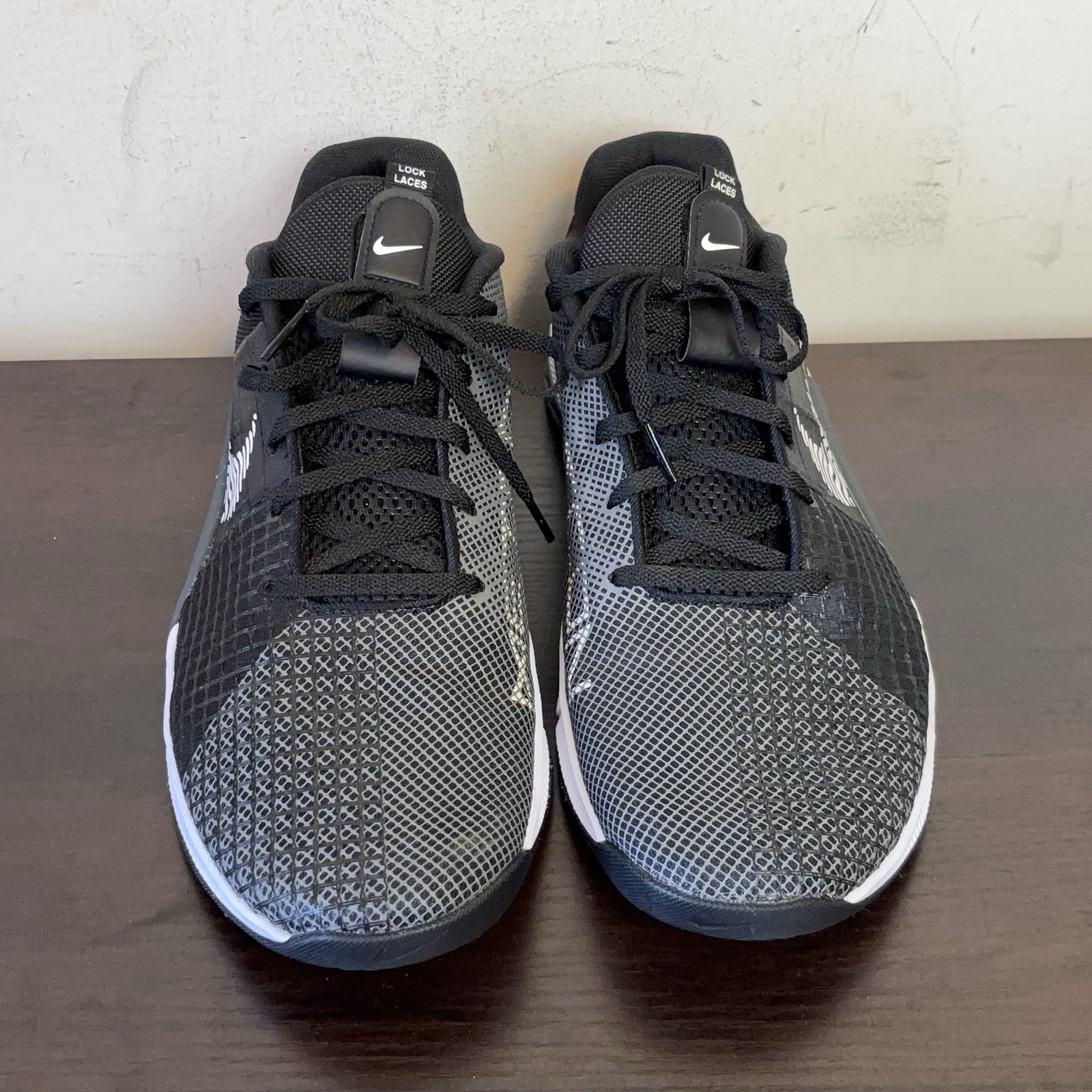 nike metcon 8 do9328 001 sneakers men 13 black/smoke grey workout shoes likenew nike metcon 8 do9328 001 sneakers men 13 black/smoke grey workout shoes likenew