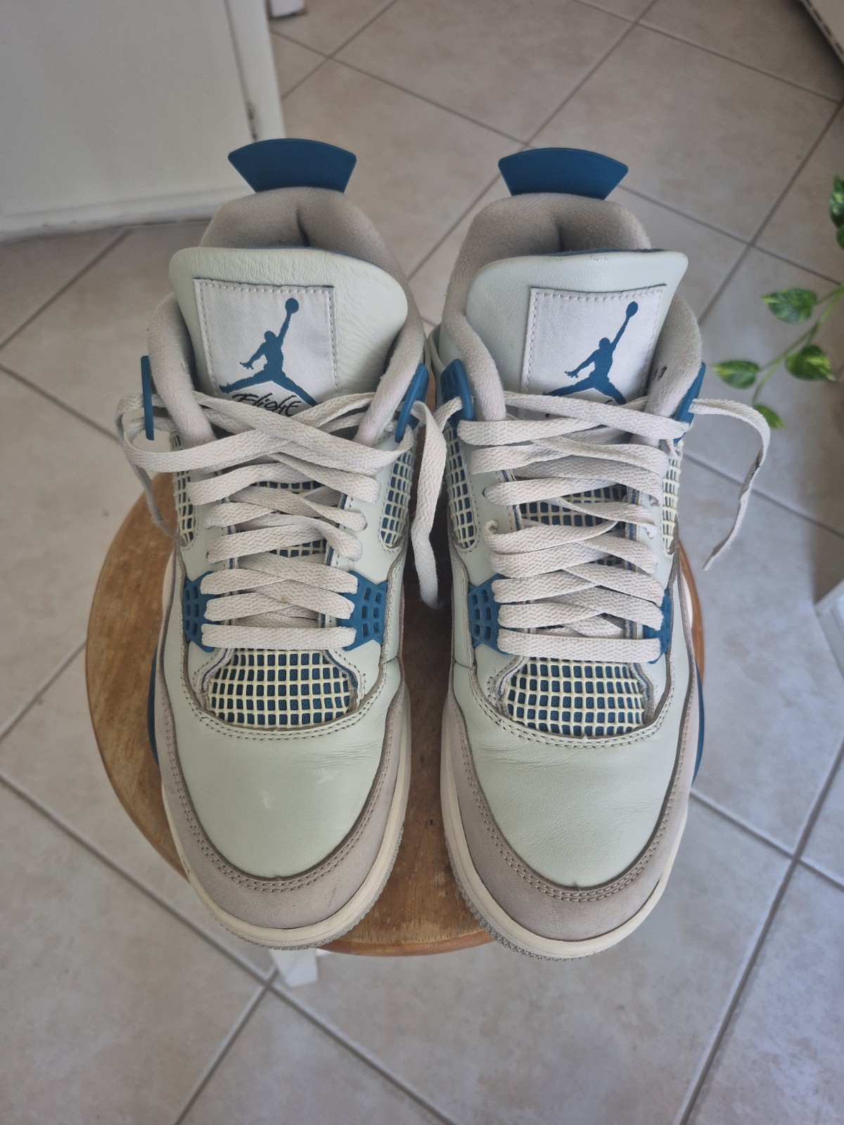 air jordan 4 retro 2024 military blue fv5029 141 men's size 9.5 air jordan 4 retro 2024 military blue fv5029 141 men's size 9.5