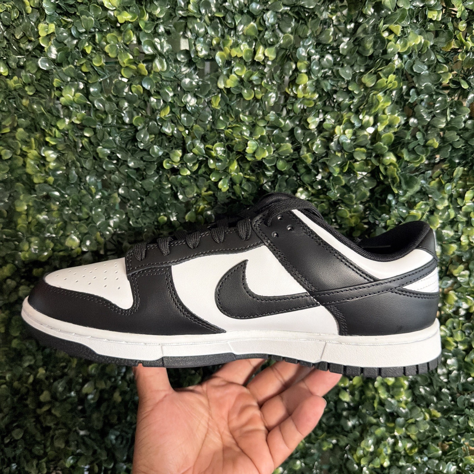 nike dunk low panda black white dd1391 100 men's shoes size 10.5m nike dunk low panda black white dd1391 100 men's shoes size 10.5m