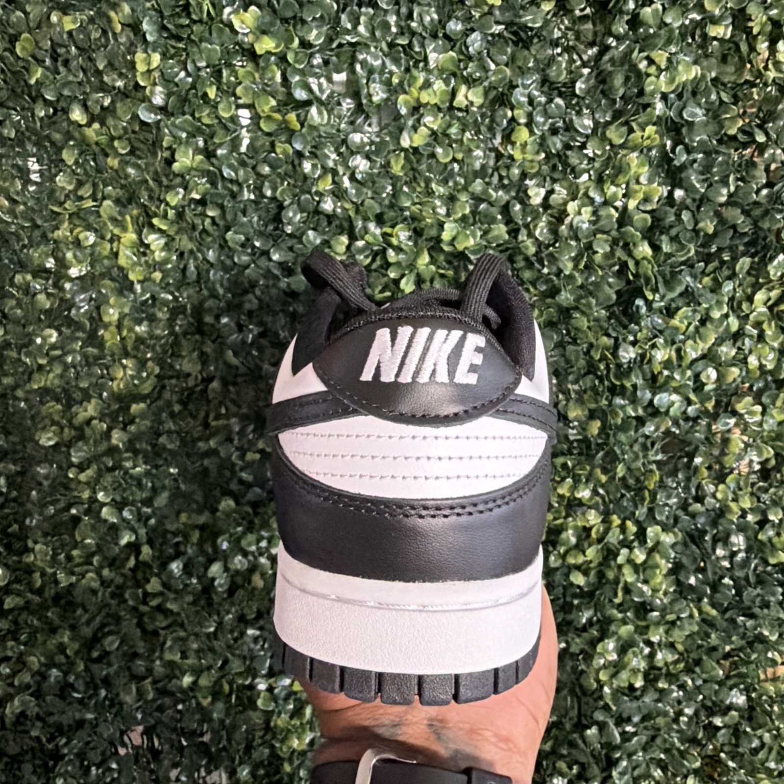 nike dunk low panda black white dd1391 100 men's shoes size 10.5m nike dunk low panda black white dd1391 100 men's shoes size 10.5m
