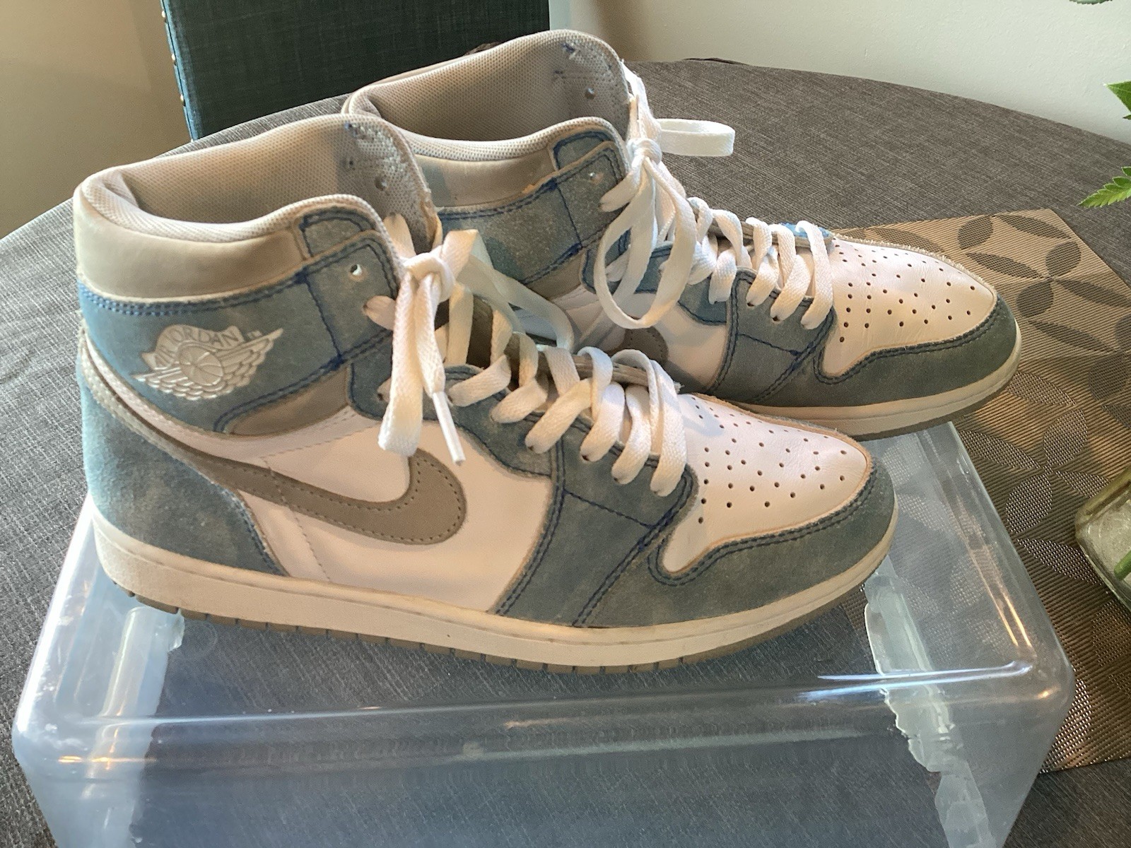 air jordan size 8.5 high top men blue suede and white sneakers air jordan size 8.5 high top men blue suede and white sneakers