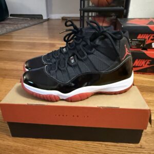 air jordan 11 bred men's sneakers size 11 378037 061