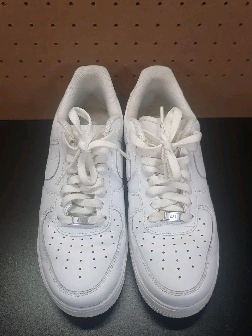 nike air force 1 07' mens shoes size 9 white leather low top af1 cw2288 111 nike air force 1 07' mens shoes size 9 white leather low top af1 cw2288 111