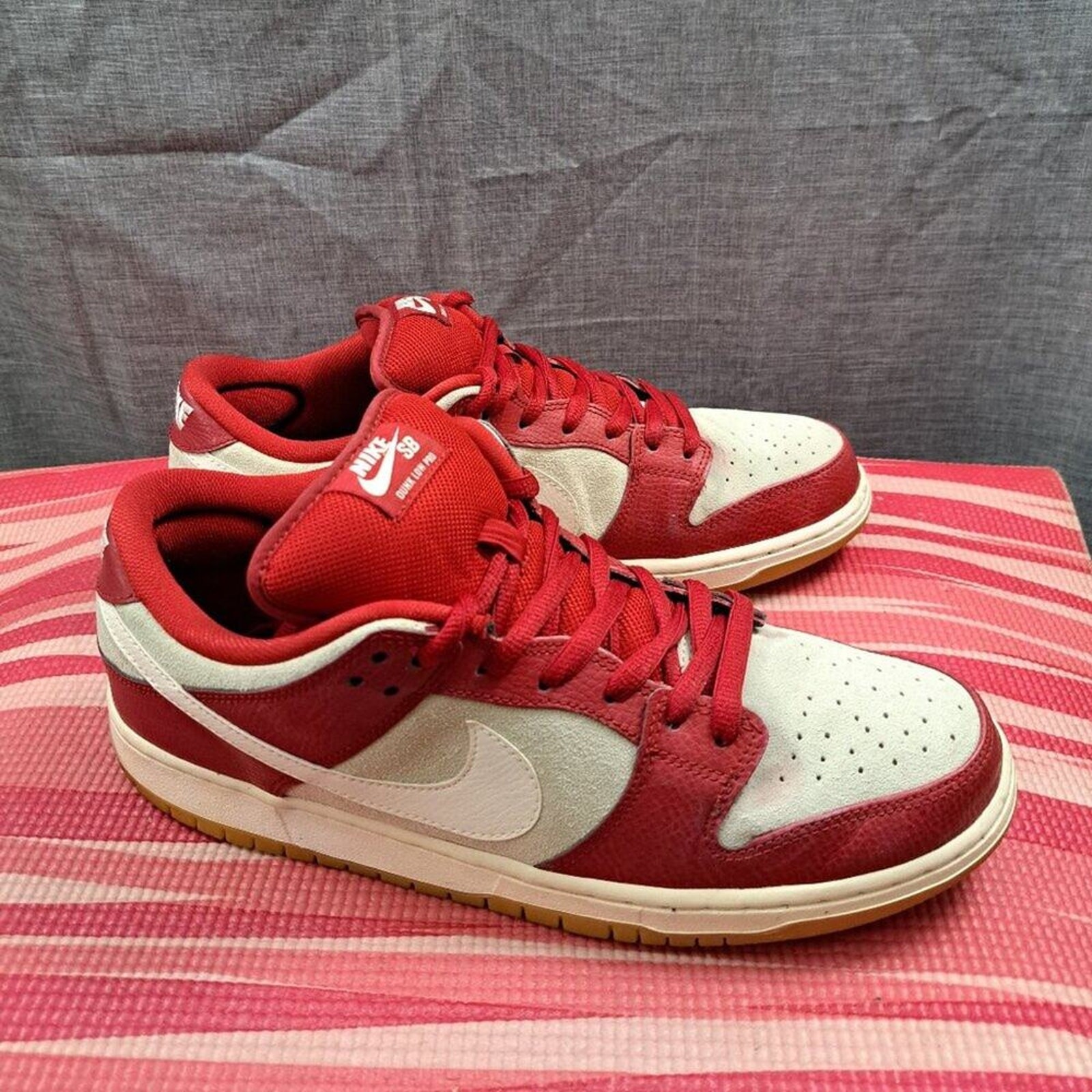 %size 12 nike dunk pro sb low valentines day men 304292 612 / a 25 %size 12 nike dunk pro sb low valentines day men 304292 612 / a 25