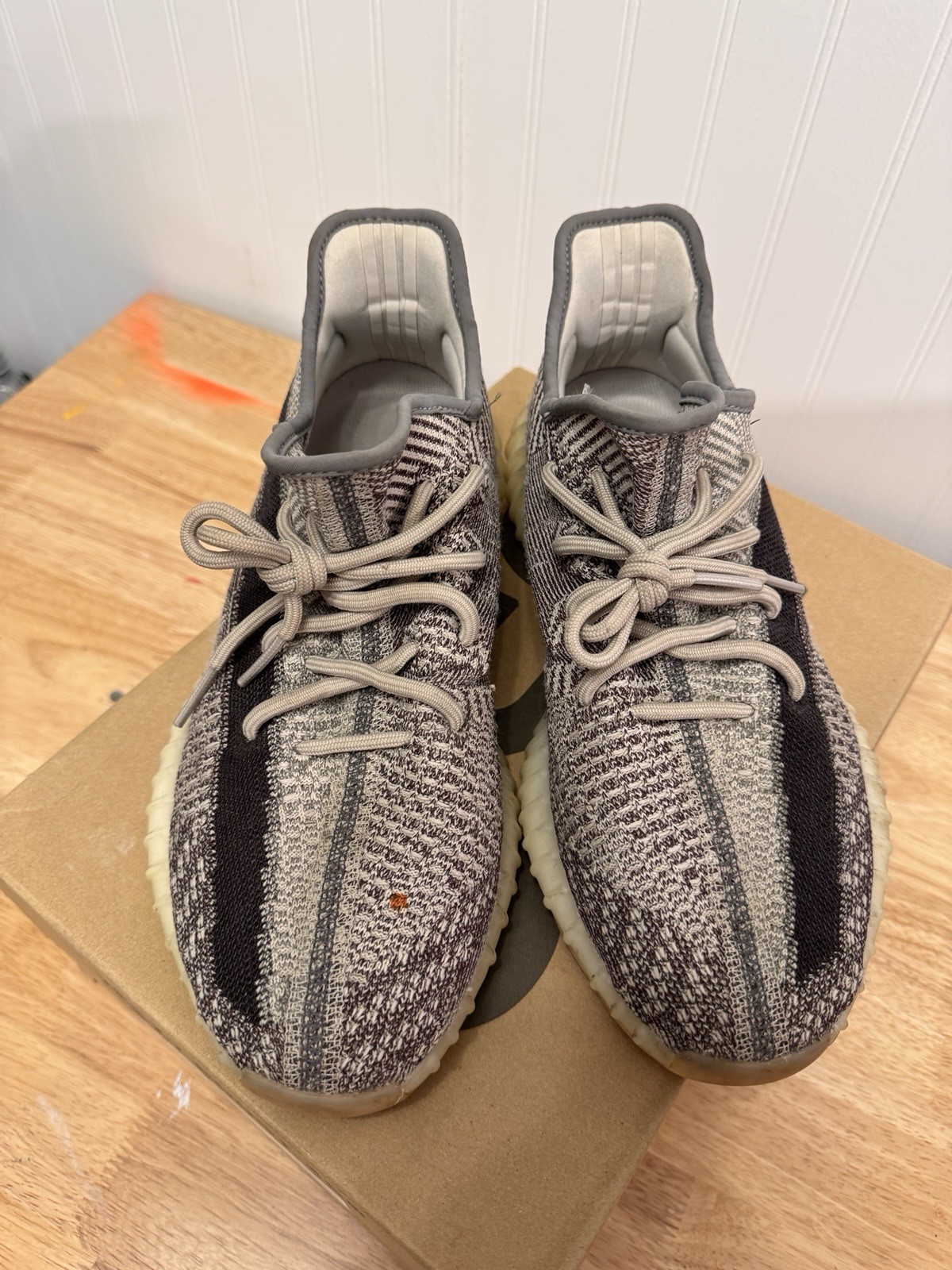 adidas yeezy boost 350 v2 zyon gray black primeknit low top sneakers fz1267 adidas yeezy boost 350 v2 zyon gray black primeknit low top sneakers fz1267