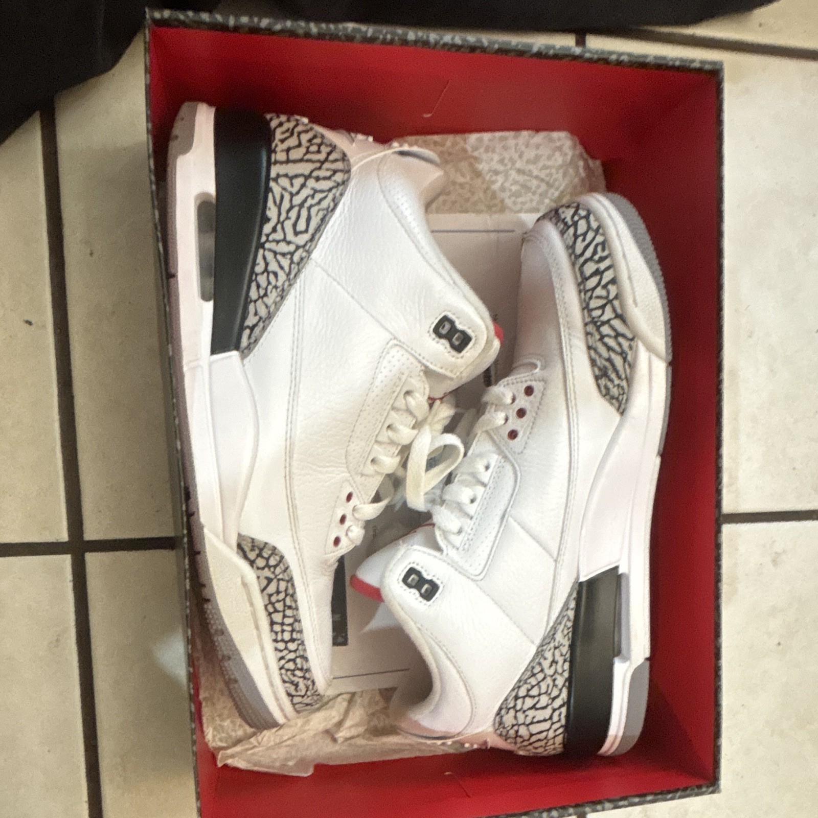jordan air jordan 3 retro '88 white fire red cement grey black 2013 580775 160 jordan air jordan 3 retro '88 white fire red cement grey black 2013 580775 160