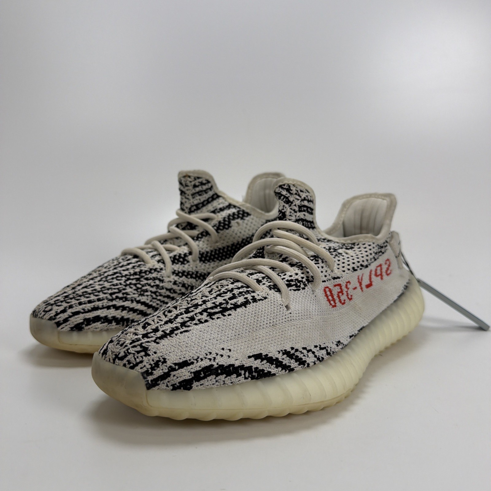 size 8 adidas yeezy boost 350 v2 low zebra size 8 adidas yeezy boost 350 v2 low zebra