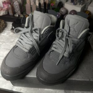 size 8.5 air jordan 4 retro se wet cement men’s sneaker. with box