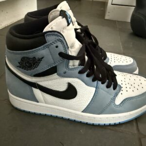 nike air jordan 1 retro og high university blue 555088 134 mens 9.5 shoes