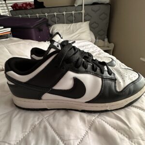 size 11 nike dunk low black white